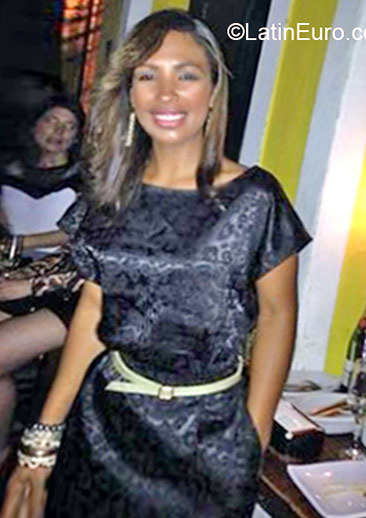 Date this passionate Brazil girl Fernanda from Rio De Janeiro BR9427