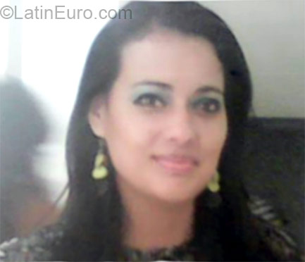 Date this tall Honduras girl Sofia from San Fracisco de Morazon HN1506