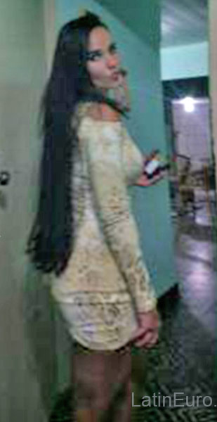 Date this attractive Brazil girl Brigida from Arapiraca BR9319
