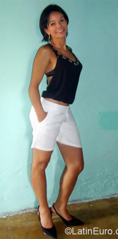 Date this beautiful Brazil girl Ledilena from Ipatinga BR9336
