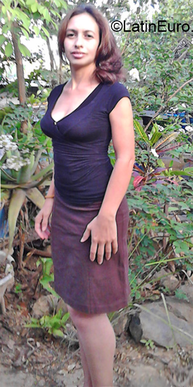 Date this delightful Honduras girl Veronica from Francisco Morazan HN1582