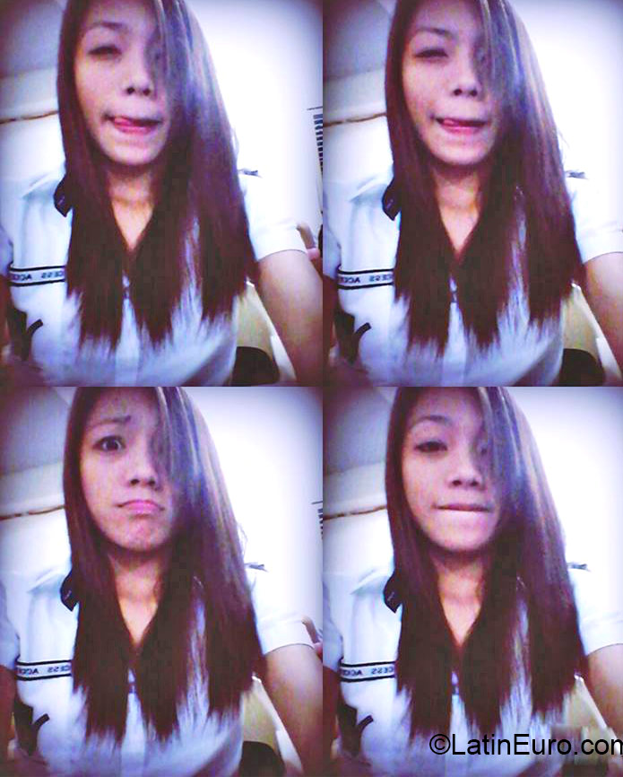 Date this foxy Philippines girl Mary Anne from Antipolo PH804