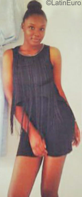 Date this happy Jamaica girl Tamal from Kingston JM2120