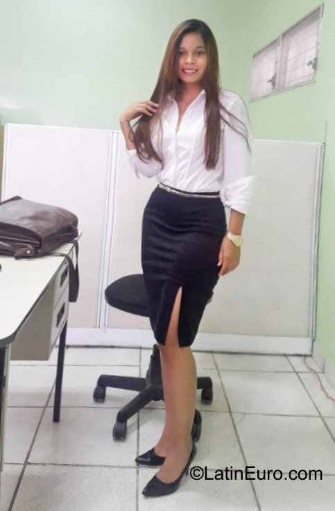 Date this georgeous Honduras girl Lis from La Ceiba HN1612