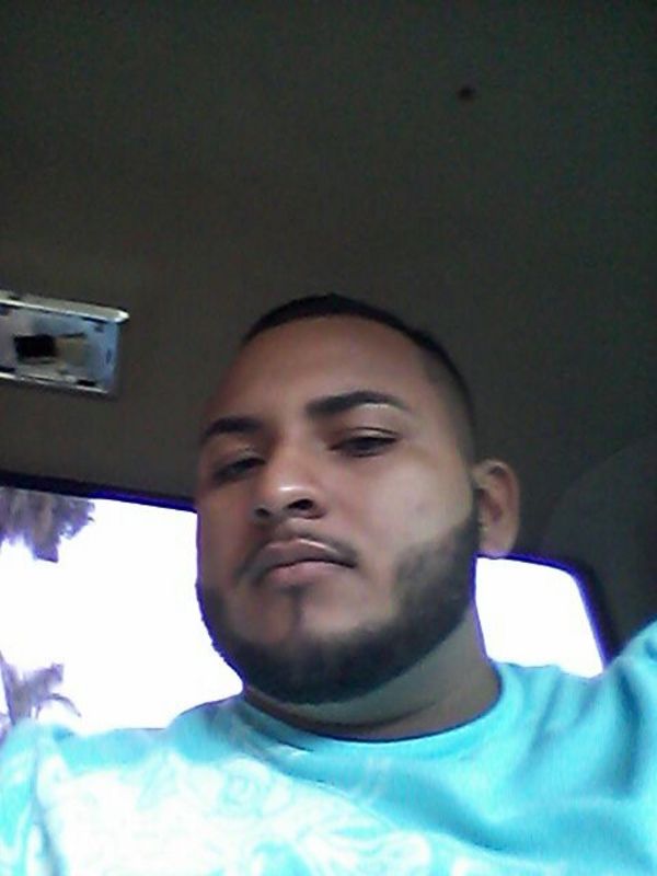 Date this georgeous Honduras man Zamir from Tela HN1614