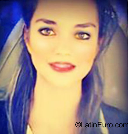 Date this beautiful Venezuela girl Franchesca from Puerto Ordaz VE614