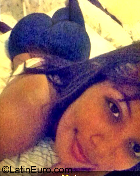 Date this stunning Dominican Republic girl Yanibel from Puerto Plata DO41002