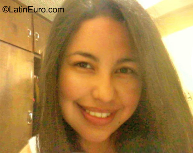 Date this fun Honduras girl Diana from San Pedro Sula HN1733