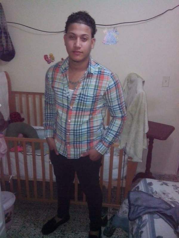 Date this pretty Dominican Republic man Ariel from Santiago DO23500