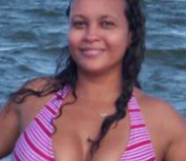 Date this lovely Venezuela girl Desire from valencia VE634