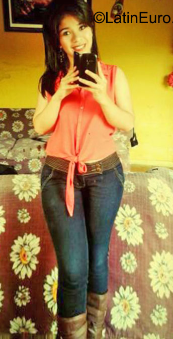 Date this passionate Honduras girl Jennifer from Tegucigalpa HN1760