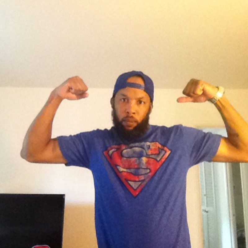 Date this hot United States man Chcknhawk4real from Philadelphia US16581