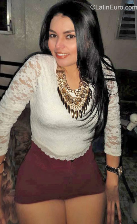 Date this fun Honduras girl Luci from San Pedro Sula HN1771