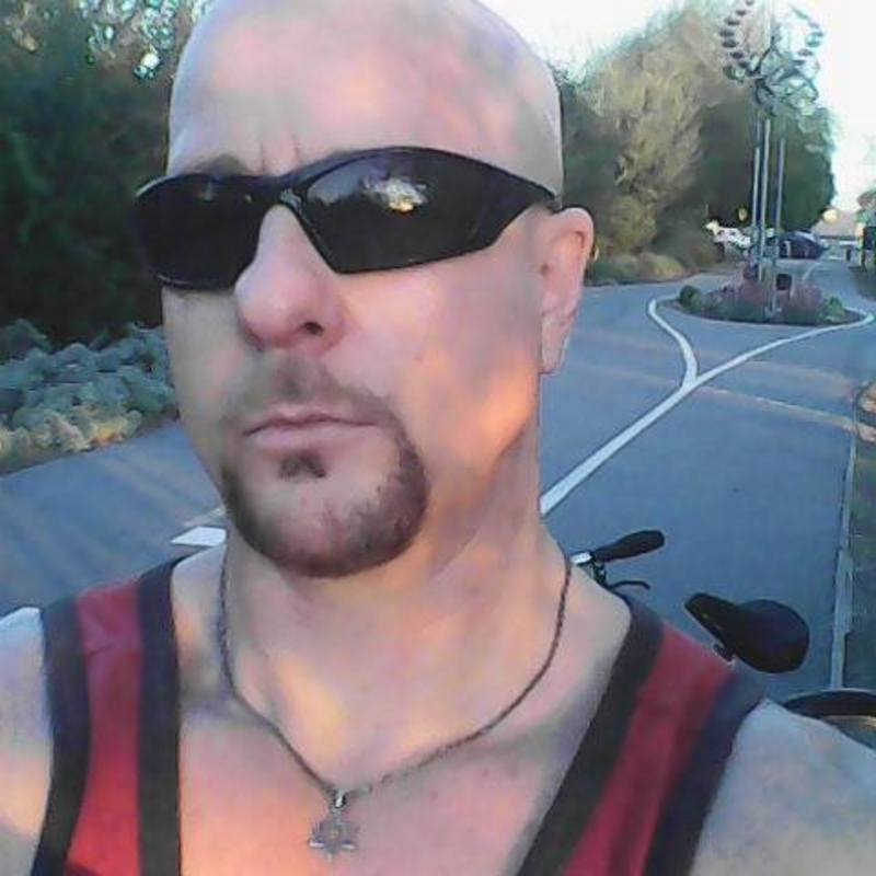 Date this exotic United States man Michael from Whittier US16607