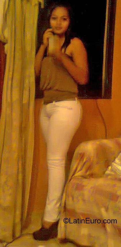 Date this sultry Honduras girl Carolina from Comayagua HN1792