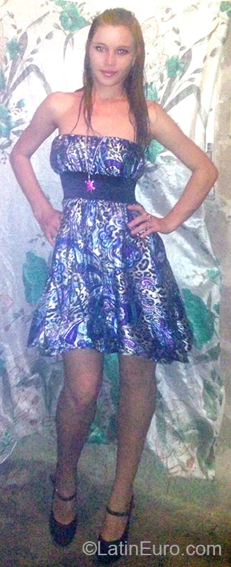 Date this gorgeous Honduras girl Vanessa from Choloma HN1821