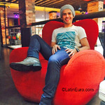 hot Colombia man Hector from Bogota CO18341
