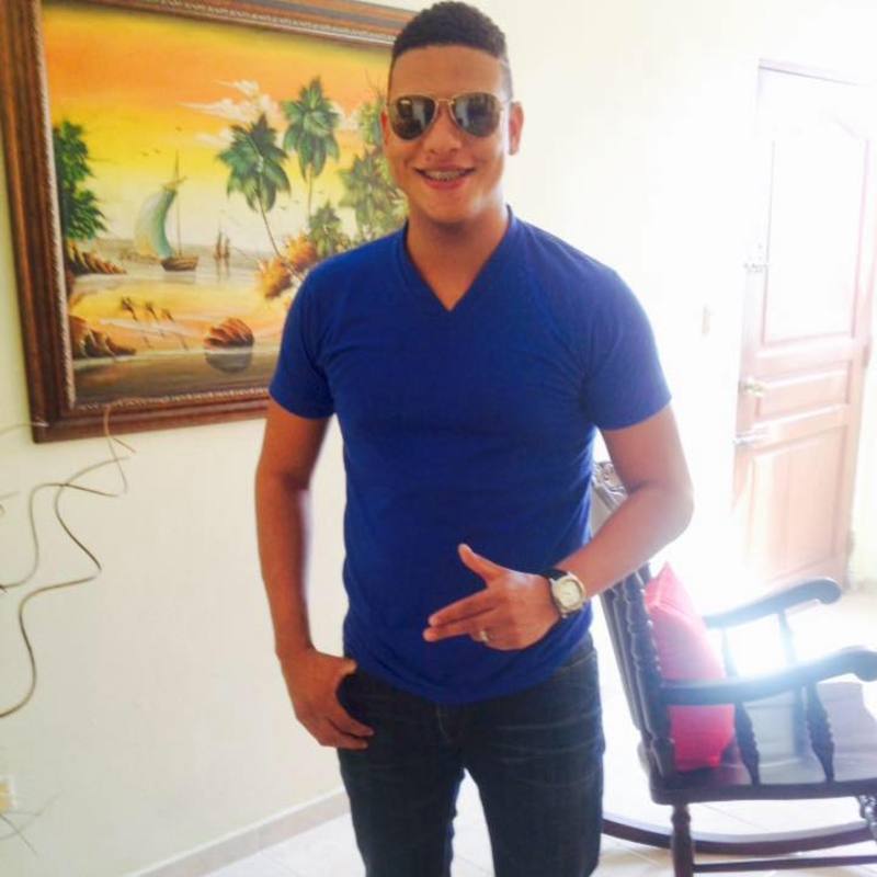 Date this young Dominican Republic man Adalberto from Usa DO24170