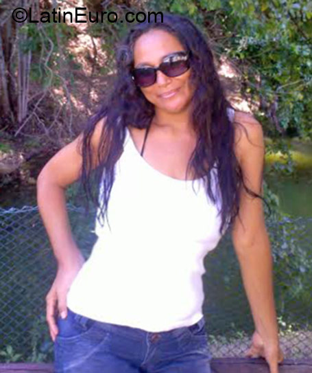 Date this beautiful Brazil girl Francilene from Vitoria BR9536