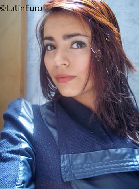 Date this athletic Colombia girl Jessica from santa marta CO18573