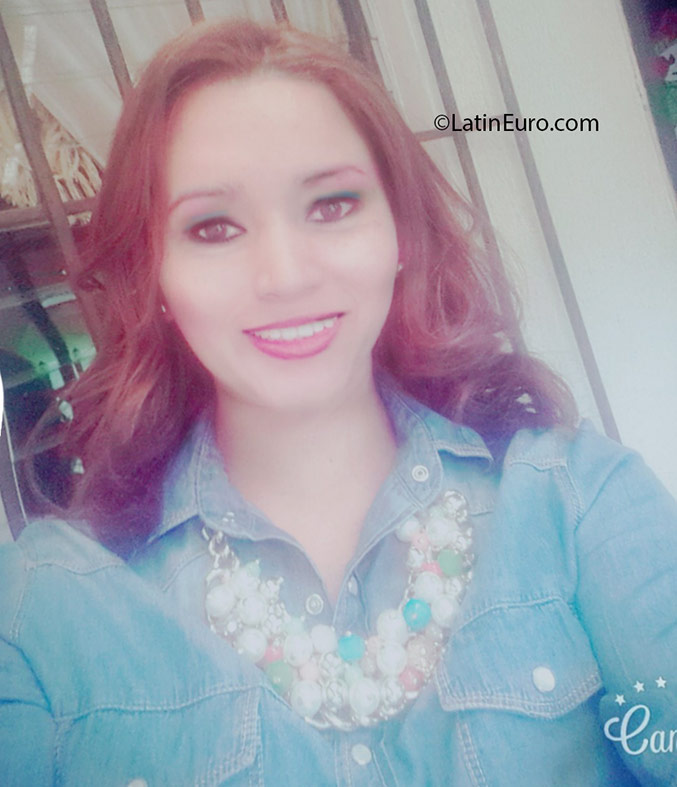 Date this sultry Honduras girl Mariela from Tegucigalpa HN1968