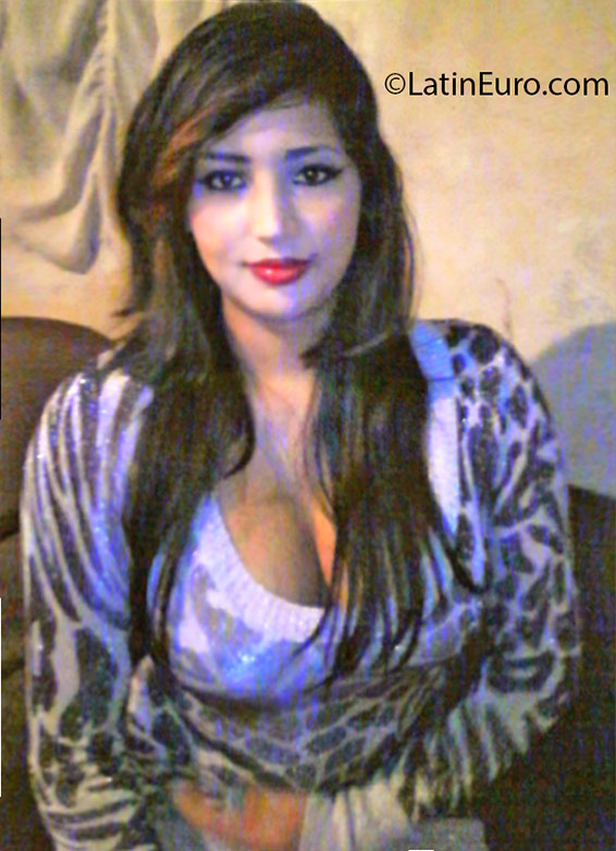 Date this sultry Honduras girl Angelica from Tegucigalpa HN1971
