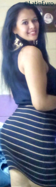 Date this stunning Honduras girl Walkira from San Pedro Sula HN1987