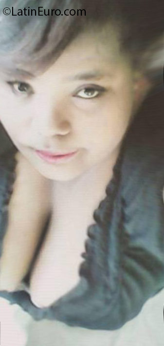 Date this hard body Dominican Republic girl Heidi from Santo Domingo DO24775