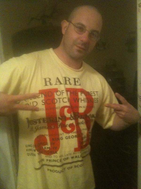 Date this happy United States man Vanmooore from New York US17008