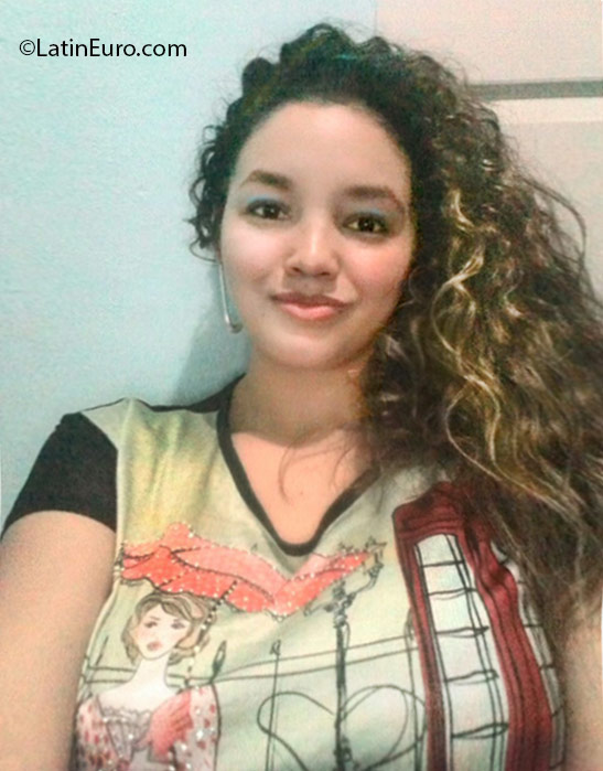 Date this foxy Honduras girl Rachell from Comayagua HN2016