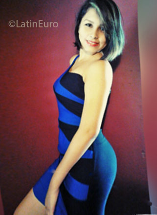 Date this gorgeous Honduras girl Gisselle from San Pedro Sula HN2018
