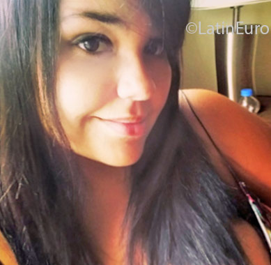 Date this attractive Brazil girl Gabriela from Campo Grande BR9584