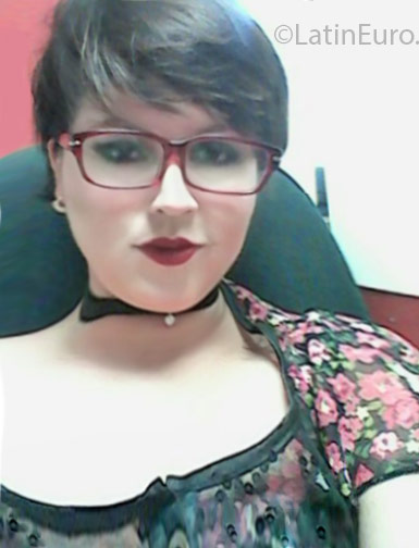 Date this gorgeous Honduras girl Carmen from San Pedro Sula HN2042