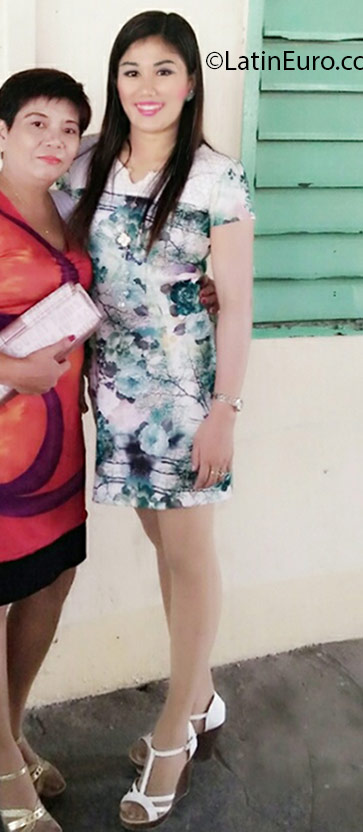 Date this pretty Philippines girl Kristina from Koronadal PH889