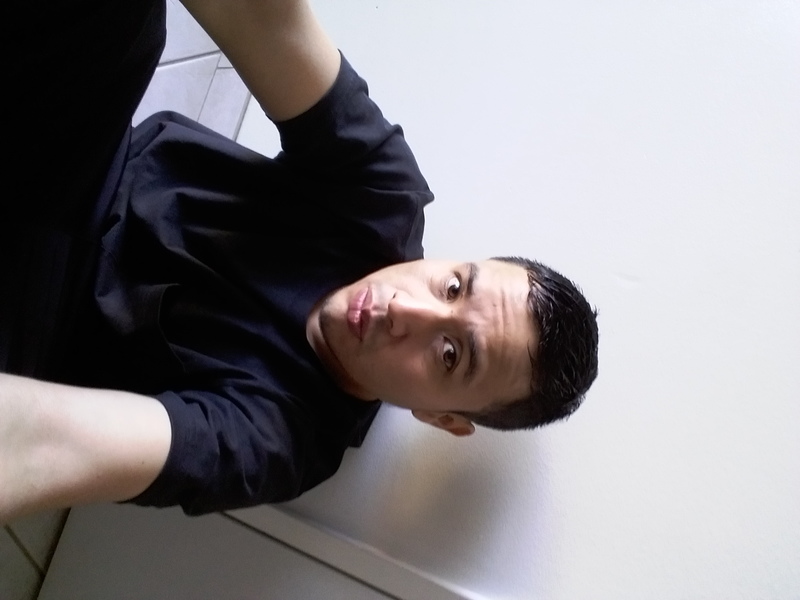 Date this charming United States man Alex from Oceanside US17106