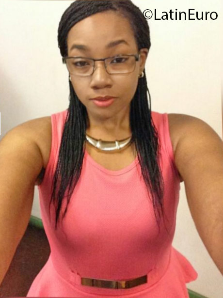 Date this exotic Jamaica girl Sami from Kingston JM2295