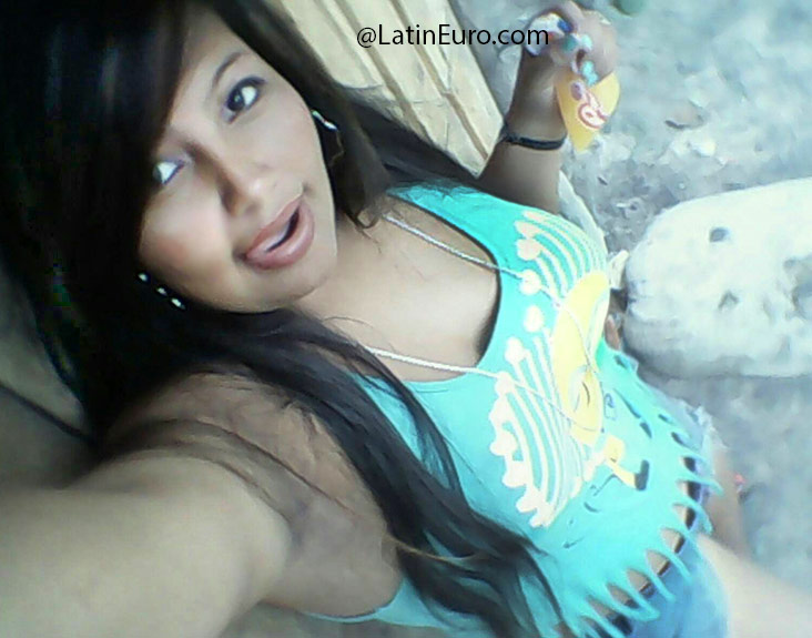 Date this hard body Honduras girl Keily from Tegucigalpa HN2129