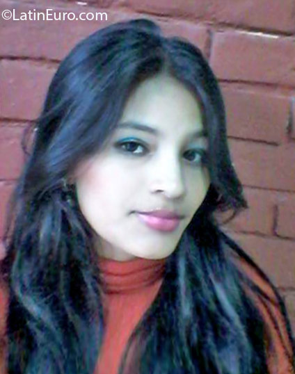 Date this athletic Honduras girl Rubi from La Ceiba HN2132