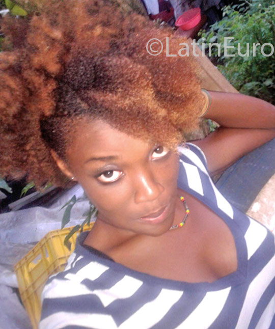 Date this lovely Jamaica girl Celia from Kingston JM2302