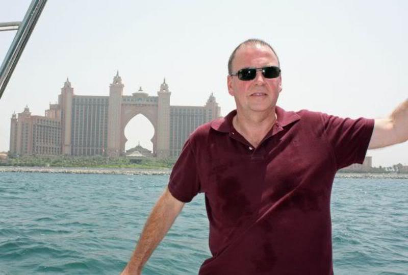 Date this voluptuous United States man Mark from New York US17284
