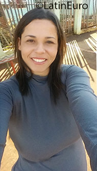 Date this delightful Brazil girl Josi from Toledo BR9645