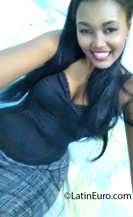 Date this delightful Dominican Republic girl Angelica from Santo Domingo DO25669