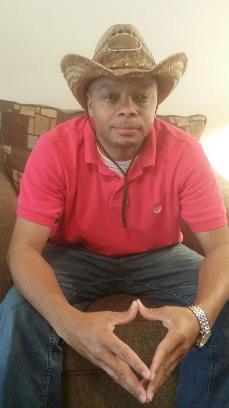 Date this funny United States man Rio from Lumberton US17318