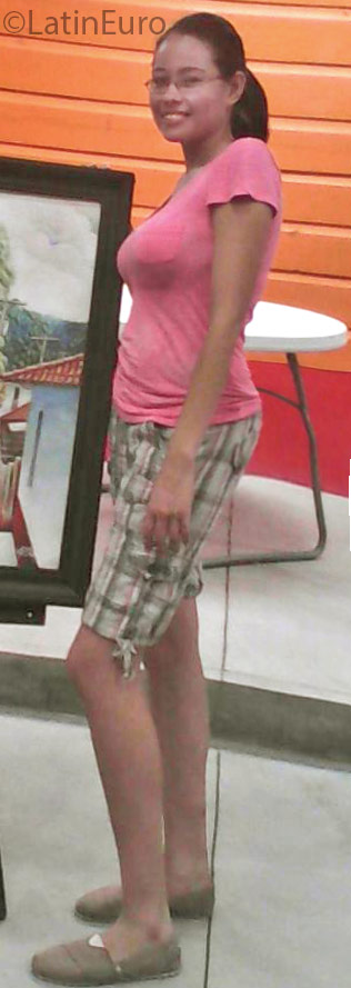 Date this funny Honduras girl Ligia from El Progreso HN2169