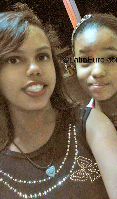 Date this good-looking Brazil girl Crislane from Sao Luis BR9686