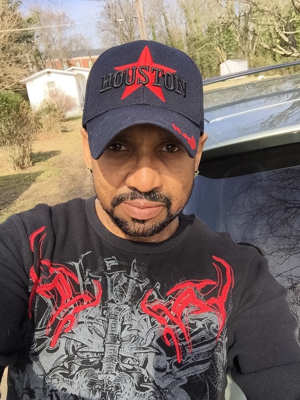 Date this funny United States man Milton from Clarksville US17441