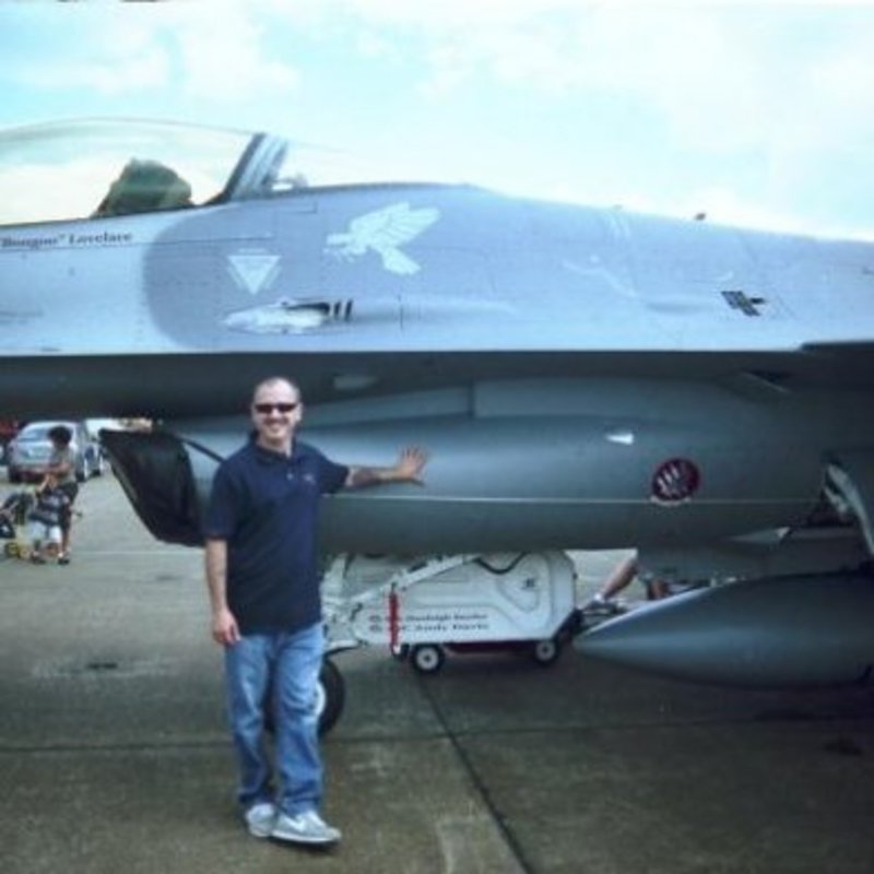 Date this happy United States man Antonio from St. Cloud US17471