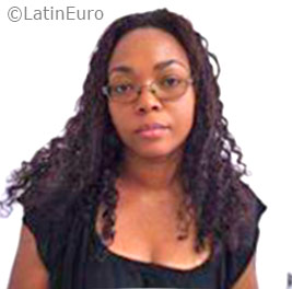 Date this stunning United States girl Creuza from Pompano Beach US17497