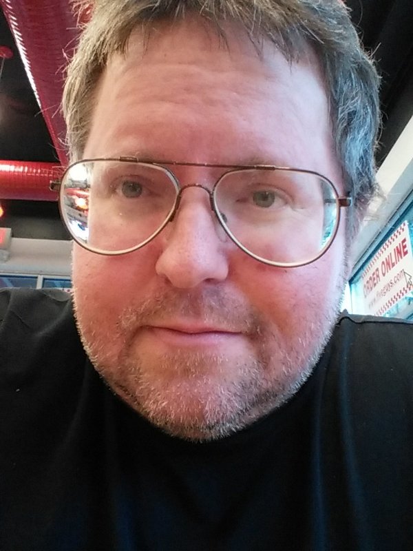 Date this lovely United States man LOYAL from Fredericksburg US17533