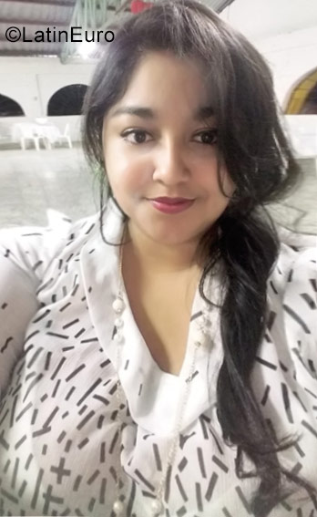 Date this beautiful Honduras girl YOLIBETH from San Pedro Sula HN2294